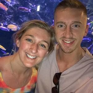 Meet your Posher, Hunter